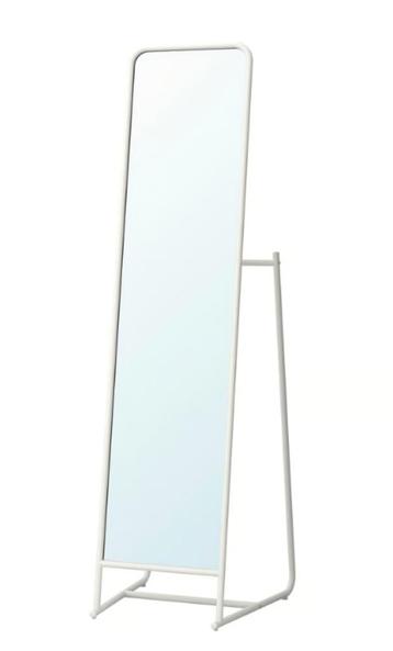 IKEA Knapper spiegel – zo goed als nieuw beschikbaar voor biedingen