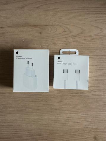 Apple snellader en USB-C kabel! beschikbaar voor biedingen