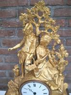 Antieke pendule uit ( 1853 ) lente in de bloementuin, Antiek en Kunst, Ophalen