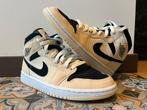 Nike Air Jordan - Maat 40, Ophalen of Verzenden, Zo goed als nieuw, Overige kleuren