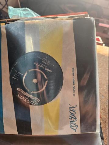 Oude Singles - Pat Boone, Joseph Schmidt beschikbaar voor biedingen