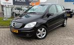 Mercedes-Benz B-klasse NAVI/CRUIS/PANO/LEER/PDC V+A 200, 136 pk, Gebruikt, 4 cilinders, 1290 kg