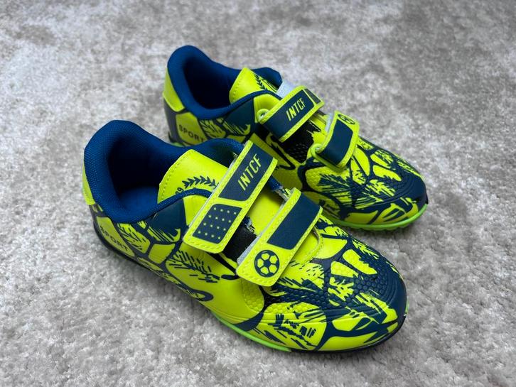 INTCF Sportschoenen Maat 32, Kinderen en Baby's, Kinderkleding | Schoenen en Sokken, Nieuw, Sportschoenen, Jongen, Ophalen of Verzenden