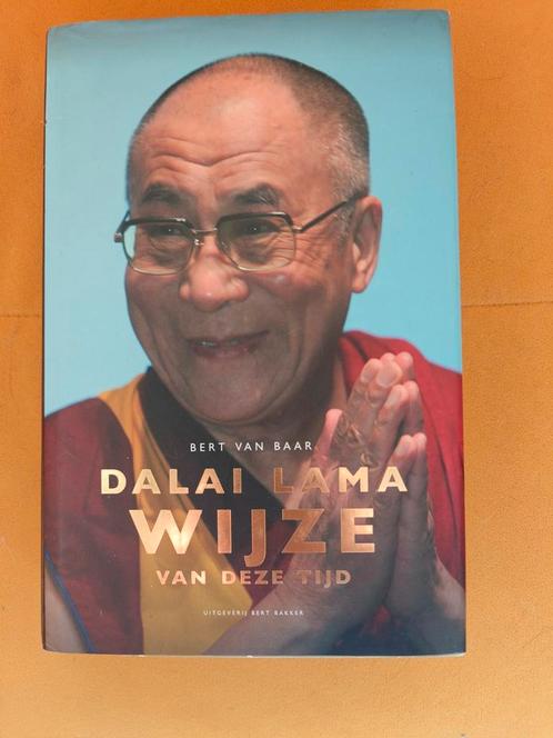 B. van Baar - Dalai Lama, wijze van deze tijd, Boeken, Esoterie en Spiritualiteit, Zo goed als nieuw, Achtergrond en Informatie