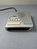 Sony wekker met radio, Ophalen, Zo goed als nieuw