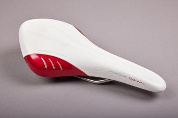 Fizik Arione Donna dames racefietszadel  beschikbaar voor biedingen