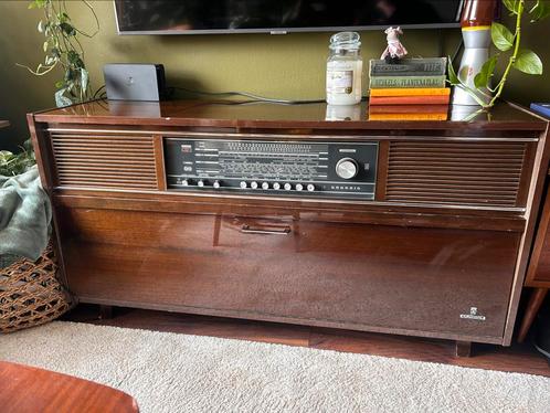 Grundig Radiomeubel Audiomeubel vintage 60e jaren, Antiek en Kunst, Antiek | Tv's en Audio, Ophalen