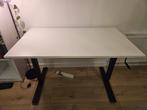 Zit-sta bureau Trotten Ikea z.g.a.n., Huis en Inrichting, Bureaus, Ophalen, Zo goed als nieuw