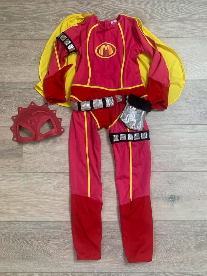 Mega Mindy pak met masker maat 128., Kinderen en Baby's, Carnavalskleding en Verkleedspullen, Gebruikt, Meisje, 122 t/m 128, Ophalen of Verzenden