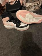 Nike jordans nieuw, Kleding | Dames, Schoenen, Ophalen of Verzenden, Nieuw, Roze, Sneakers of Gympen