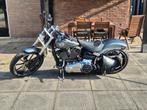 Harley Davidson Breakout met Jekill & Hyde uitlaat, Motoren, Motoren | Harley-Davidson, 2 cilinders, 1690 cc, Chopper, Particulier