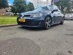 Golf 7 2.0 TDI GTD 184pk EURO6 PANO, Auto's, Stof, Parkeersensor, Blauw, Golf