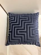H&M home kussenhoezen blauw velvet zara home, Huis en Inrichting, Woonaccessoires | Kussens, Ophalen of Verzenden, Zo goed als nieuw