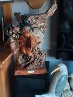 Indiaan adelaar hoofd  in een beeld heel mooi op standaard, Ophalen of Verzenden