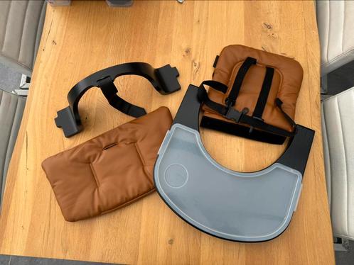 Kidsmill up; Babyset oat incl. dienblad, Kinderen en Baby's, Kinderstoelen, Gebruikt, Meegroeistoel, Afneembaar eetblad, Stoelverkleiner