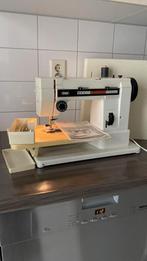 DEGELIJKE PFAFF NAAIMACHINE, Hobby en Vrije tijd, Naaimachines en Toebehoren, Ophalen, Zo goed als nieuw, Naaimachine, Pfaff
