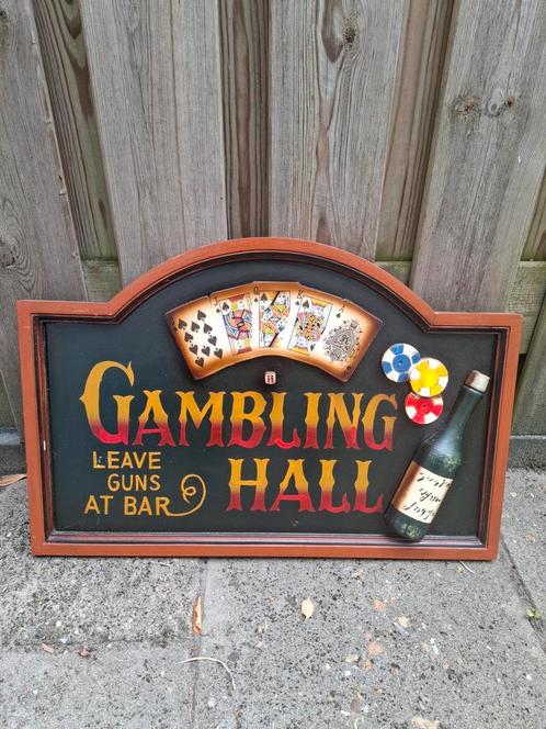 Vintage Houten Wandbord Gambling Hall, Antiek en Kunst, Antiek | Wandborden en Tegels, Ophalen of Verzenden