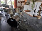 Pearl forum drumstel, Muziek en Instrumenten, Drumstellen en Slagwerk, Ophalen, Zo goed als nieuw, Pearl