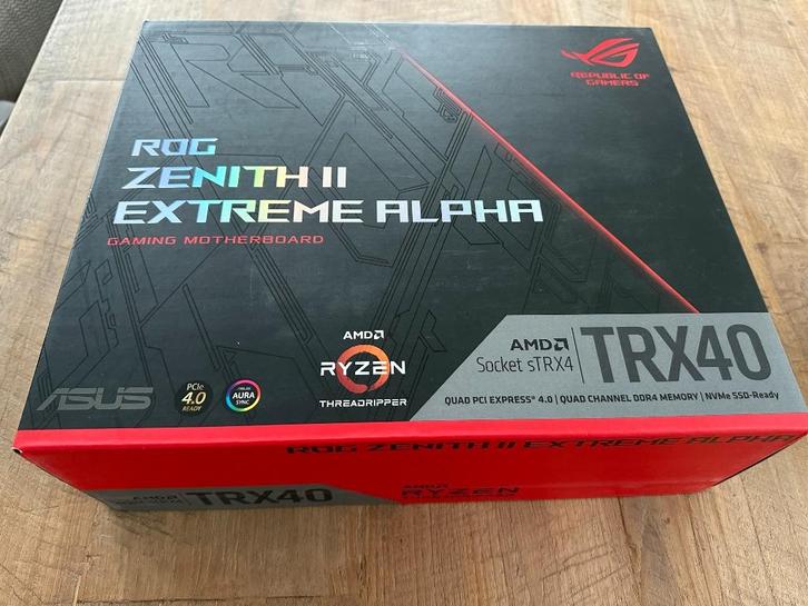 ASUS ROG Zenith II Extreme Alpha, Computers en Software, Moederborden, Gebruikt, AMD, DDR4, Ophalen