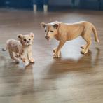Leeuwin met welpje van Schleich, Ophalen of Verzenden, Zo goed als nieuw, Jongen of Meisje