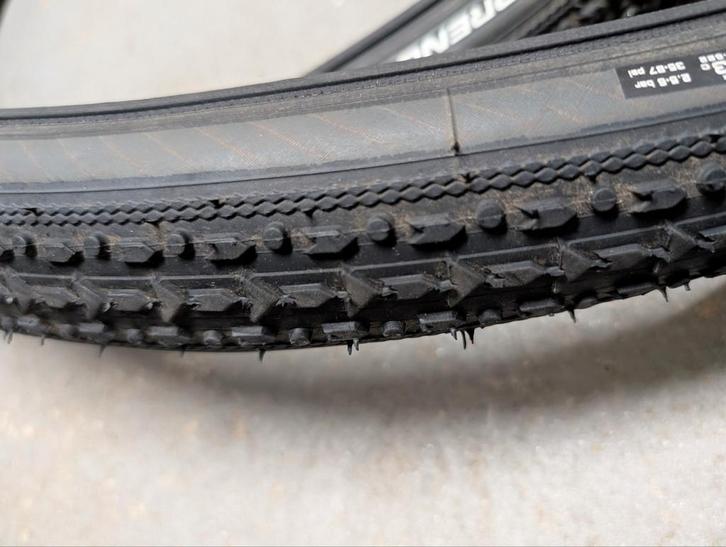 VITTORIA Terreno Mix Gravel Tyre Black 700C/33, Fietsen en Brommers, Fietsonderdelen, Zo goed als nieuw, Mountainbike, Band, Ophalen of Verzenden