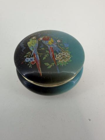 decoratief souvenir-doosje uit Tenerife beschikbaar voor biedingen