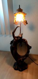 Antieke franse  lamp  met  spiegel en  beeld, Antiek en Kunst, Ophalen