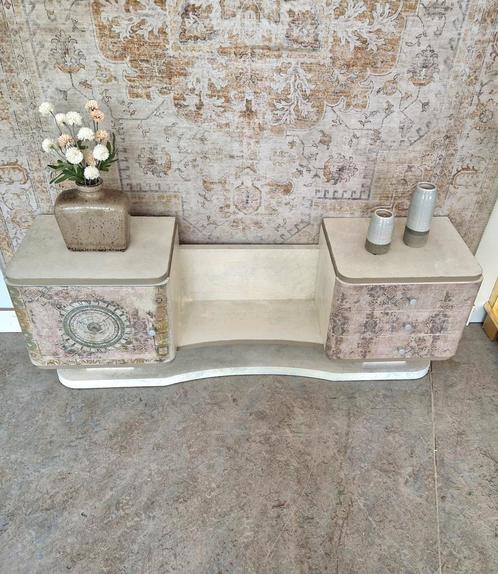 Boho stijl dressoir/ vintage look kast, Huis en Inrichting, Kasten | Ladekasten, Ophalen