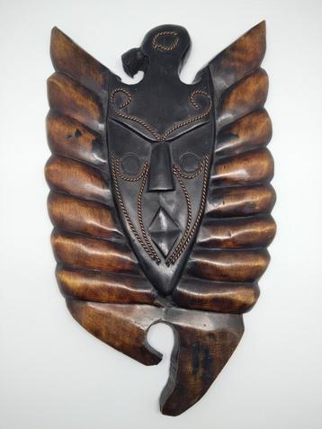 Houten Afrikaans Masker met Vleugels beschikbaar voor biedingen