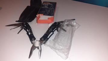 Multitool zwart  metaal 14 in 1 beschikbaar voor biedingen