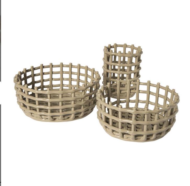 Ferm Living ceramic basket lookalike van Xenos, Huis en Inrichting, Woonaccessoires | Schalen en Manden, Zo goed als nieuw, Rond