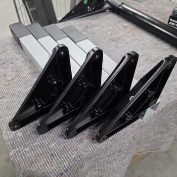 4 stevige lage metalen poten voor bv salontafel beschikbaar voor biedingen