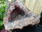 1645 gram amethist geode € 20, Ophalen, Mineraal