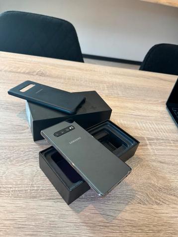 Samsung s10 PLUS | 128GB beschikbaar voor biedingen