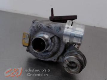 Turbo van een Nissan NV200 beschikbaar voor biedingen