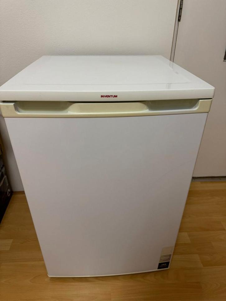 Inventum Koelkast - Compact en Praktisch!, Witgoed en Apparatuur, Koelkasten en IJskasten, Gebruikt, Met vriesvak, 100 tot 150 liter