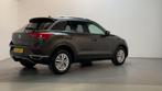 Volkswagen T-Roc 1.0 TSI Style Panoramadak LED Climate Contr, Auto's, Voorwielaandrijving, Stof, 116 pk, Origineel Nederlands