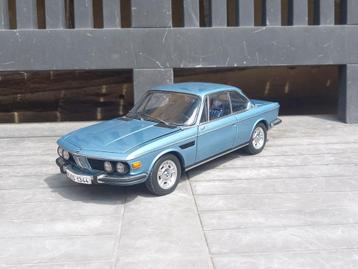 BMW 3.0 CSi E9 1971-1975 Fjord Blue 1/18 AutoArt dealer beschikbaar voor biedingen