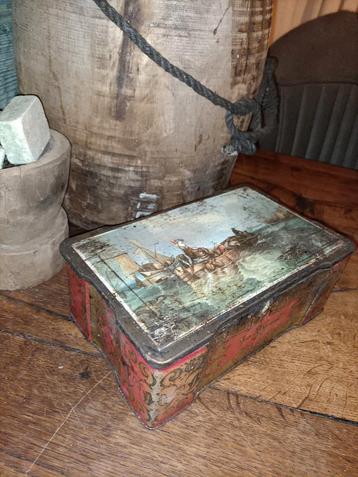 Oud brocante blik boten en water beschikbaar voor biedingen