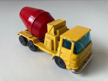 ERF Cementmixer - Husky beschikbaar voor biedingen