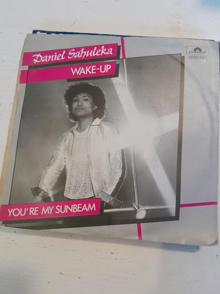 Daniel sahuleka 7inch wake up, Cd's en Dvd's, Ophalen of Verzenden, Zo goed als nieuw, Pop