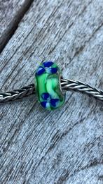 Trollbeads blue flower blauwe bloem retired, Sieraden, Tassen en Uiterlijk, Bedels, Glas of Kristal, Ophalen of Verzenden, Zo goed als nieuw