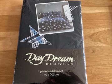 Dekbedovertrek Day Dream 140 x 200 cm. 100% katoen beschikbaar voor biedingen