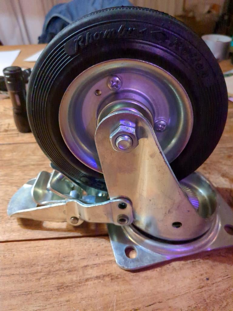 Zwenkwiel met rem 20 cm hoog, Ophalen of Verzenden, Nieuw