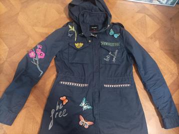 Desigual jas parka met capuchon maat 38 blauw beschikbaar voor biedingen