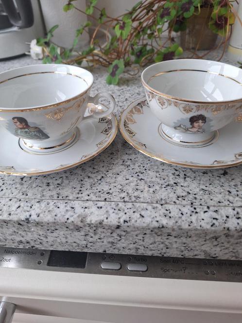 Napoleon en Josephine kop- en schotels, Antiek en Kunst, Curiosa en Brocante, Ophalen of Verzenden
