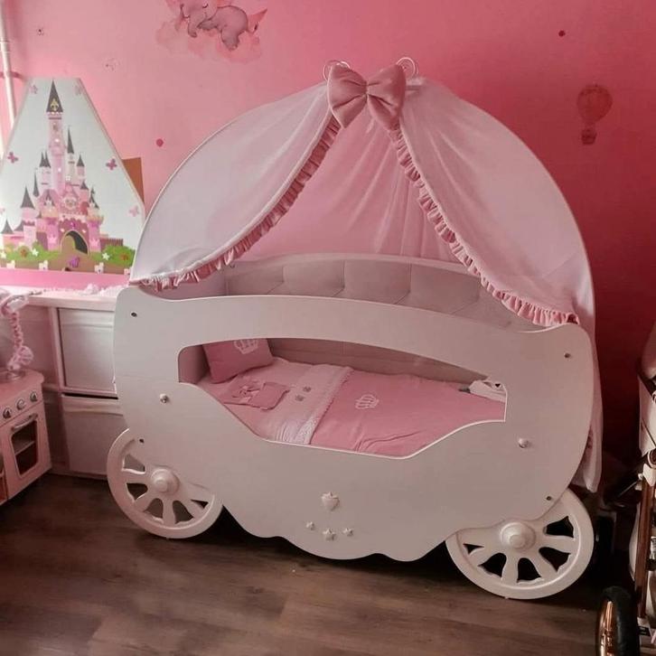 Uniek baby bed, koets ledikant., Kinderen en Baby's, Kinderkamer | Bedden, Ophalen