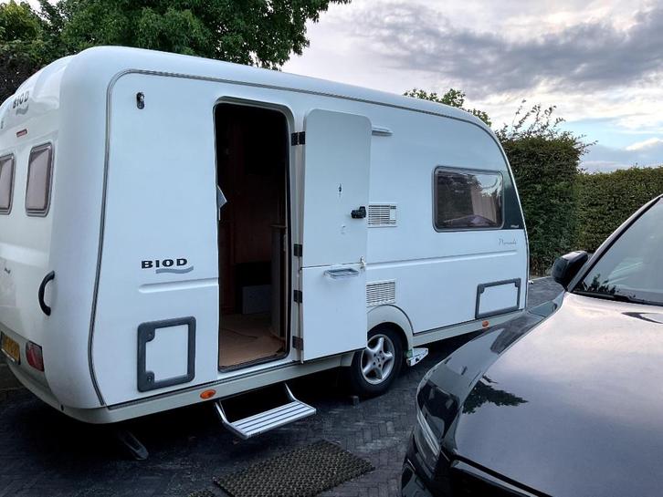 BIOD Nomade 450 TLH (langslaper met eind/hoekkeuken), Caravans en Kamperen, Caravans, Particulier, tot en met 2, 750 - 1000 kg