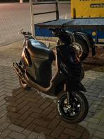 Piaggio Zip 70cc, Fietsen en Brommers, Scooters | Piaggio, Ophalen, Tweetakt, Maximaal 45 km/u, Zo goed als nieuw