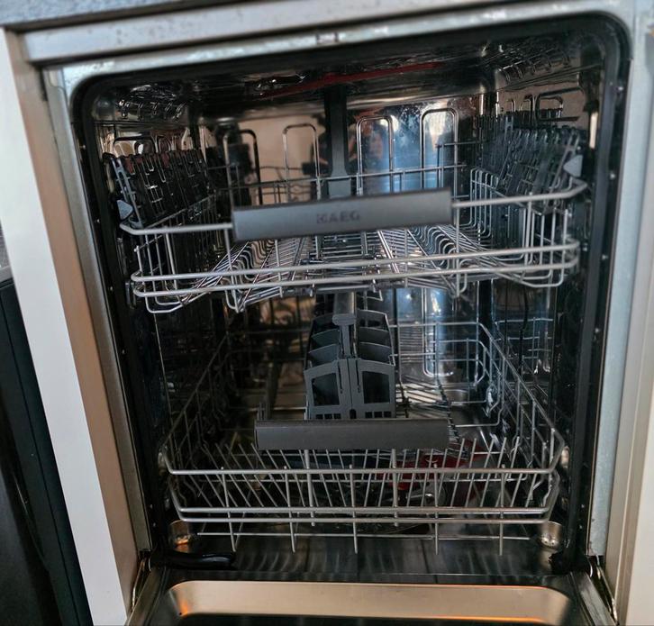 AEG XXL Vaatwasser - Ruim en Efficiënt!, Witgoed en Apparatuur, Vaatwasmachines, Gebruikt, Inbouw, 85 tot 90 cm, 60 cm of meer